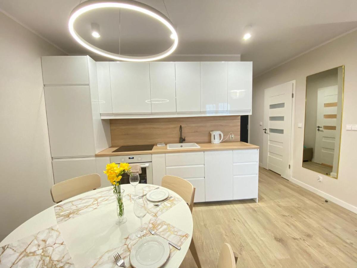 コウォブジェクApartament Zlota Przystanアパートメント エクステリア 写真