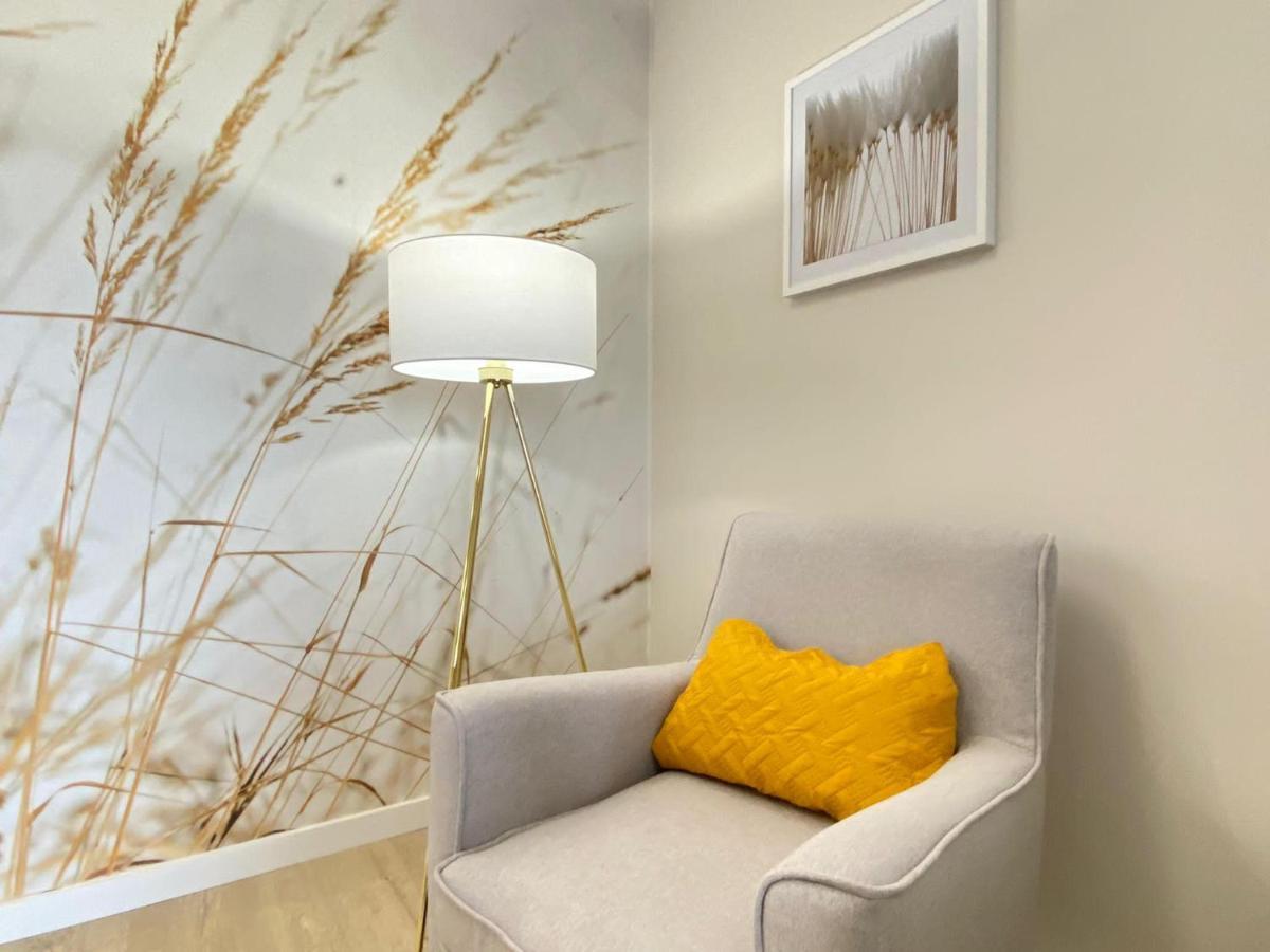 コウォブジェクApartament Zlota Przystanアパートメント エクステリア 写真