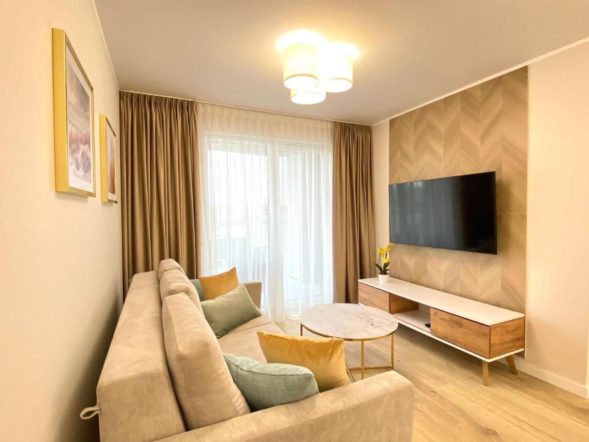 コウォブジェクApartament Zlota Przystanアパートメント エクステリア 写真