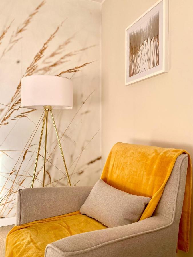 コウォブジェクApartament Zlota Przystanアパートメント エクステリア 写真